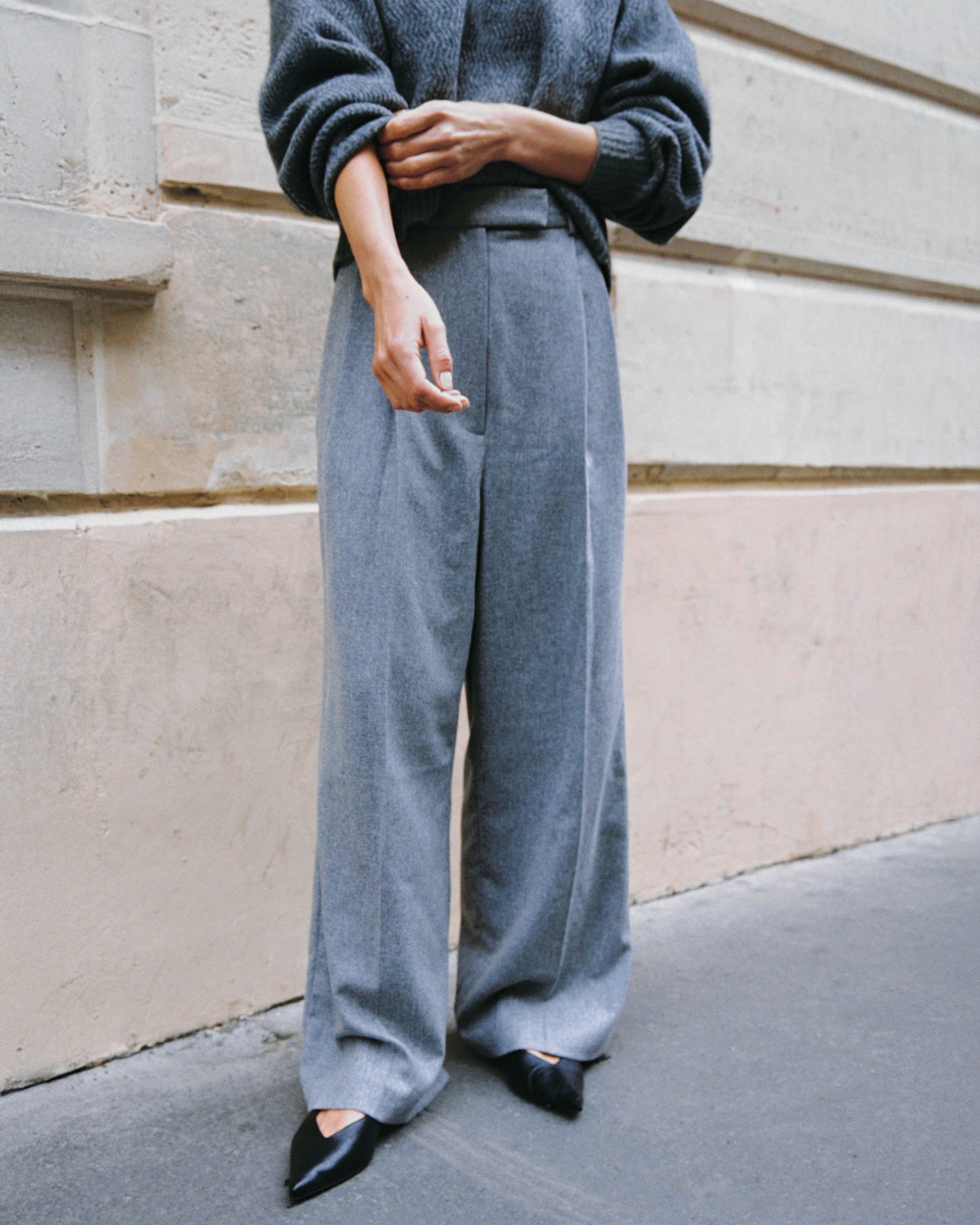 Lalune Trouser - Light Grey